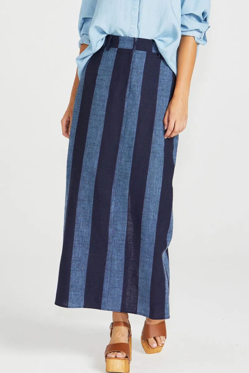 cailee_maxi_skirt_1.webp Zeinert & Co Cailee Maxi Skirt^ Skirts | Dresses