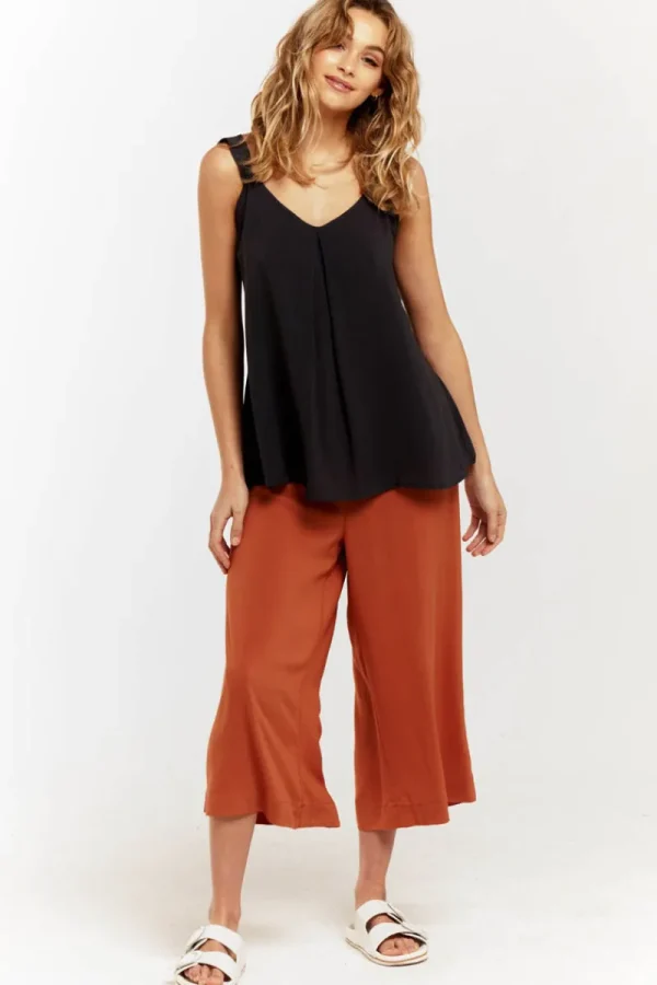Betty basics Jenna Top^ Tops