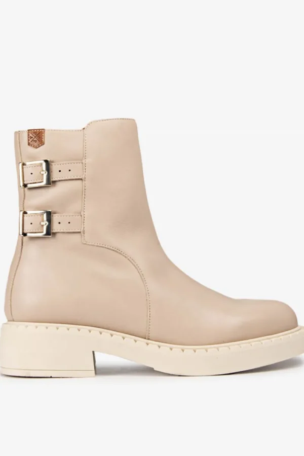 Popa Leonie Boots^ Shoes