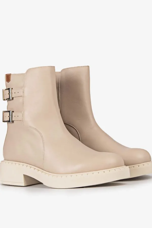 Popa Leonie Boots^ Shoes
