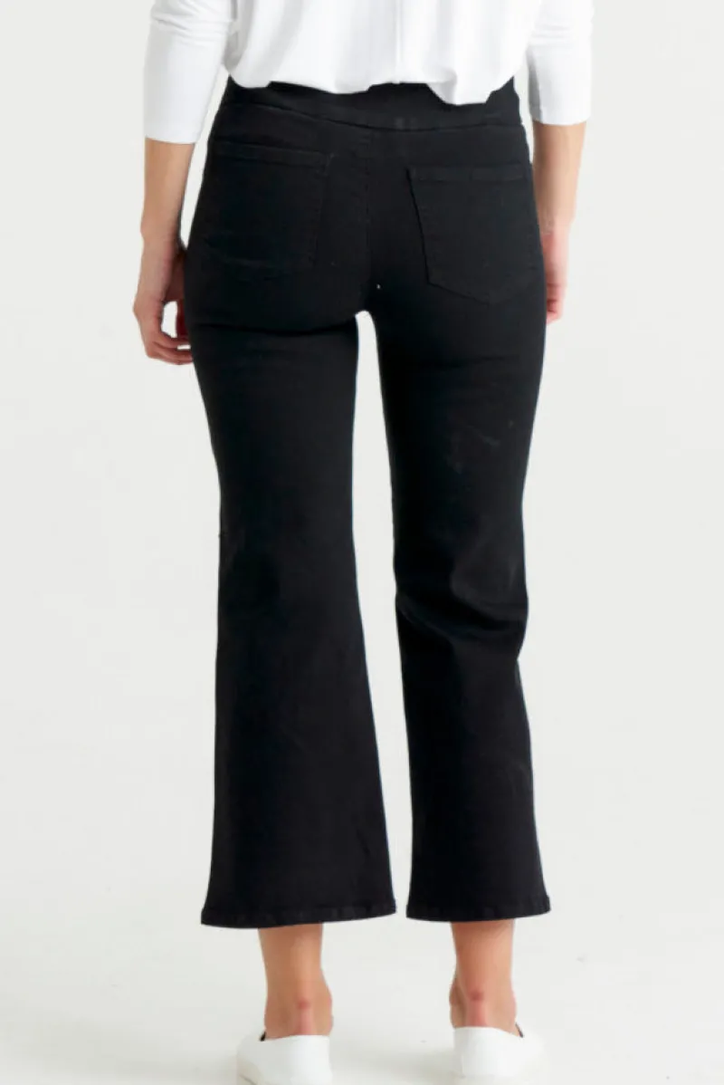 nicola_bootleg_jean_4.webp Betty basics Nicola Bootleg Jean^ Jeans