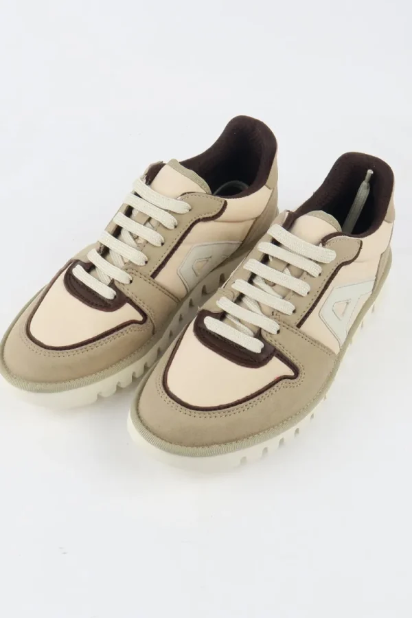 Art Ontario^ Shoes