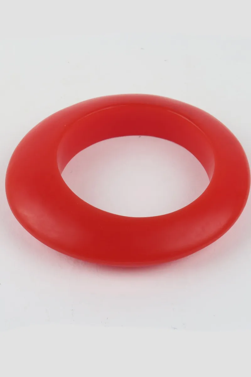 resin_bangle_fire_red_m_0.webp Moose and Meg Designs Resin Bangle Fire Red M^ Jewellery