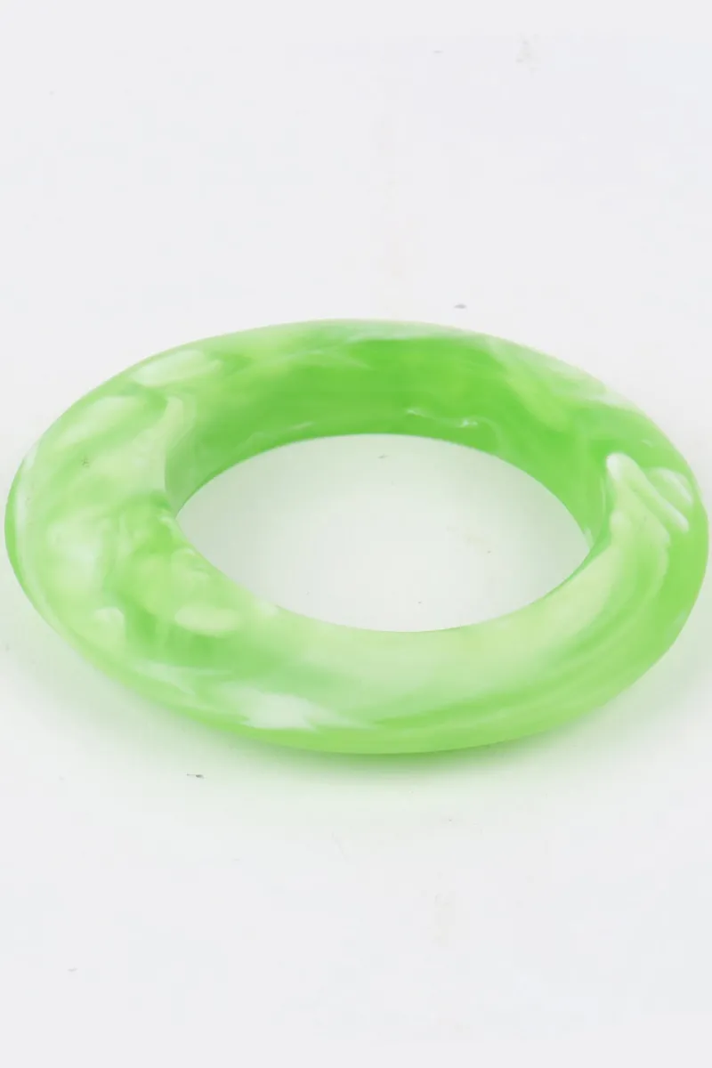 resin_bangle_green_white__0.webp Moose and Meg Designs Resin Bangle Green White M^ Jewellery
