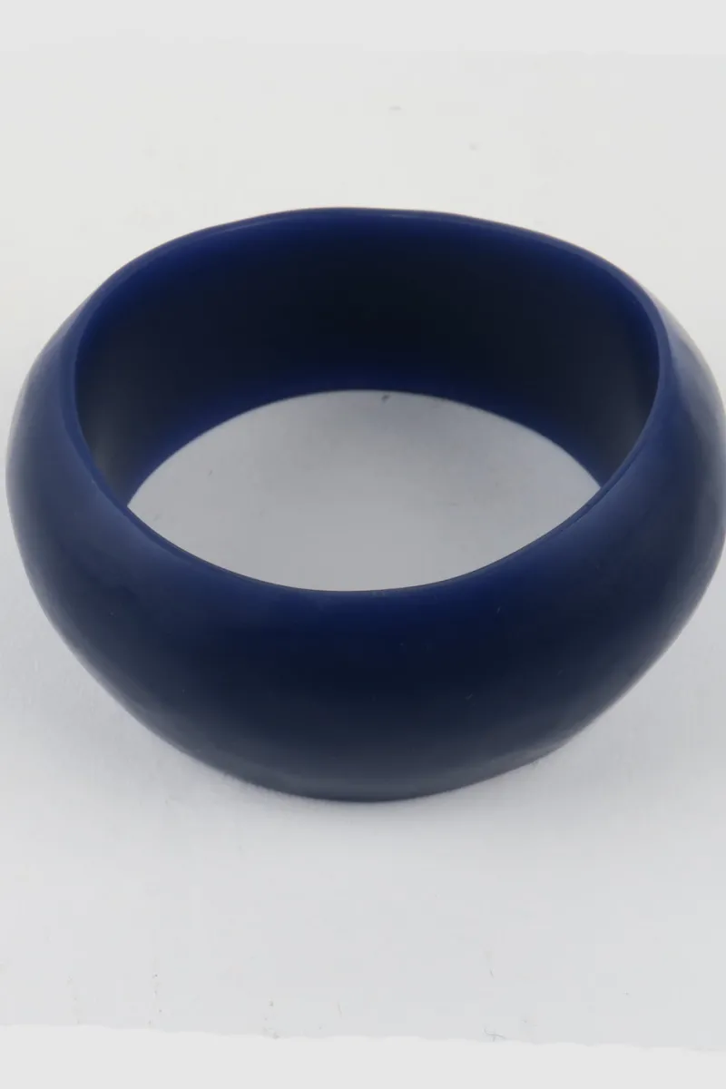 resin_bangle_navy_l_0.webp Moose and Meg Designs Resin Bangle Navy L^ Jewellery