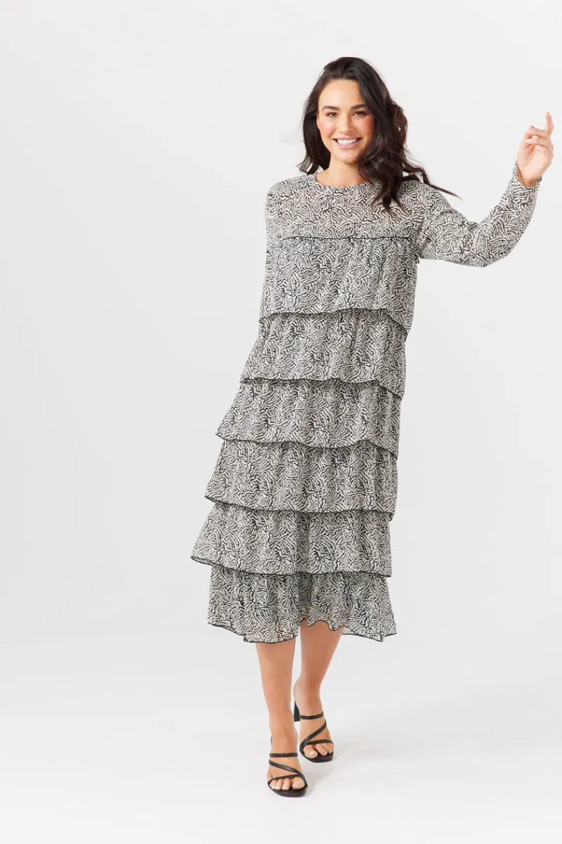 winter_garden_dress_1.webp Brave and true Winter Garden Dress^ Dresses