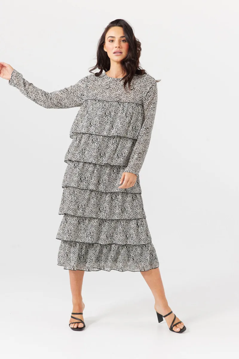 winter_garden_dress_4.webp Brave and true Winter Garden Dress^ Dresses