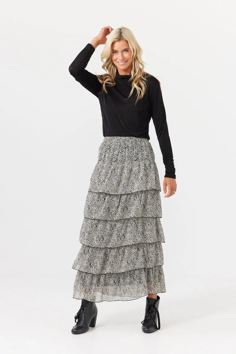 winter_garden_skirt_2.webp Brave and true Winter Garden Skirt^ Skirts